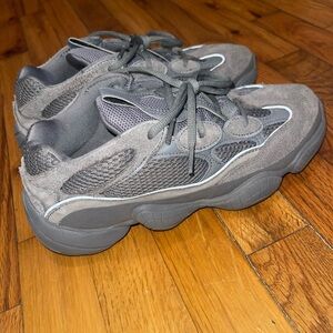 Yeezy 500 Granite US M 7.5